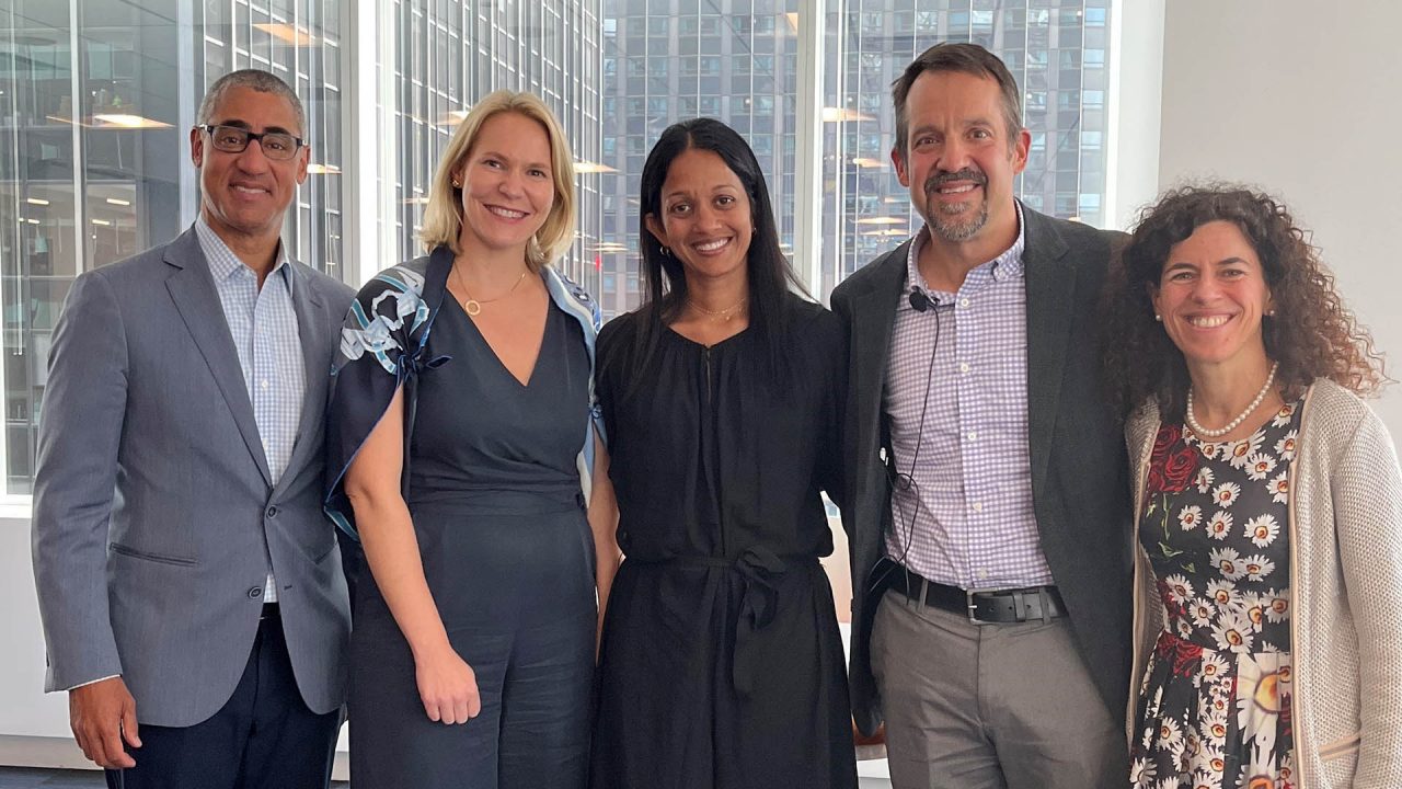 Shawn Lytle, Macquarie’s Head of the Americas, Global Head of Public Investments for Macquarie Asset Management and Macquarie Group Foundation Committee member (first from right), Pritha Mittal, Macquarie Group Foundation (middle), Rosa Villalobos, Macquarie Staff Ambassador Network (first from right) and members of the Social Finance team at a fundraising event. 