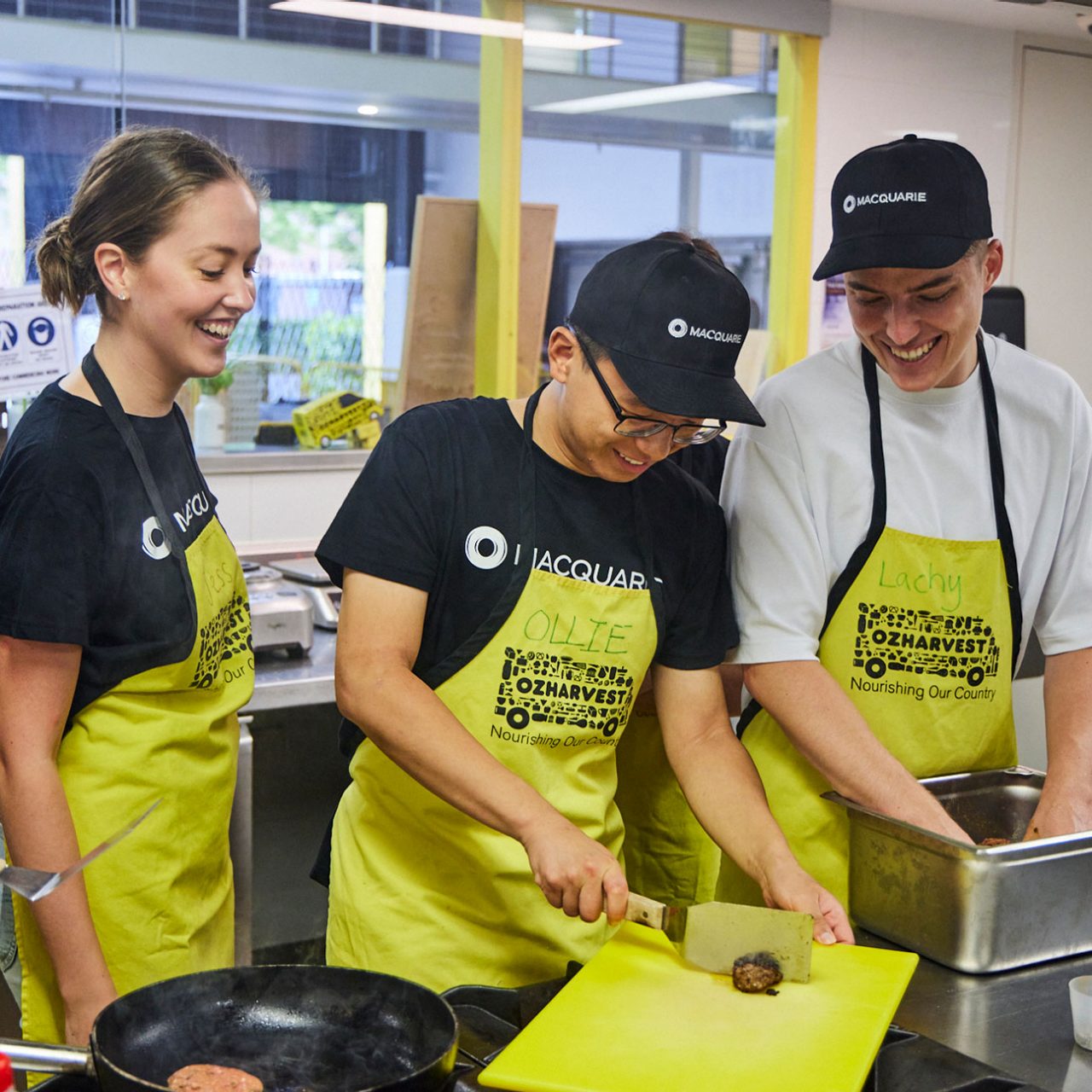 Macquarie staff volunteering for Ozharvest through the Macquarie Group Foundation