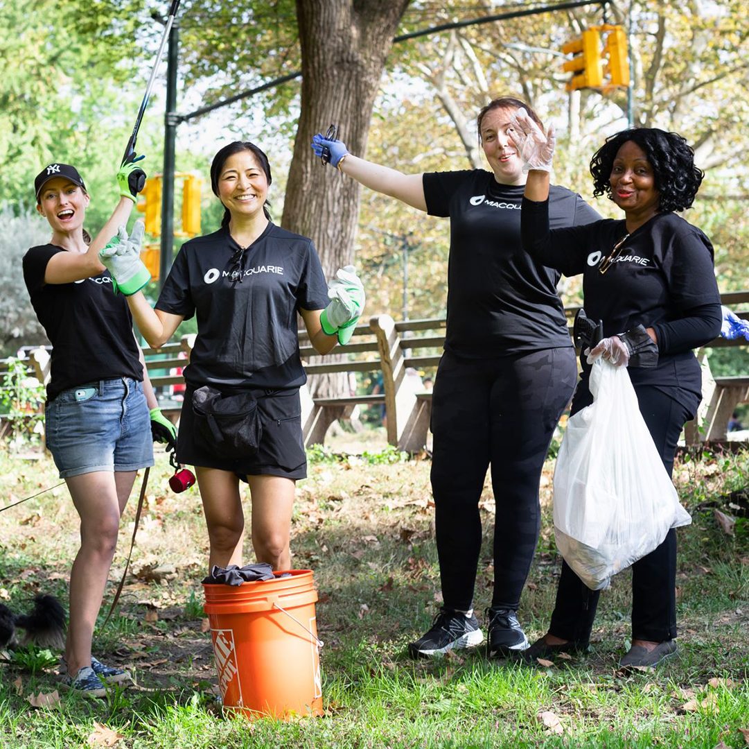 Macquarie employees volunteering in a neighborhood clean-up in Central Park, New York