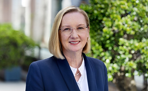 Headshot of Susan Lloyd-Hurwitz