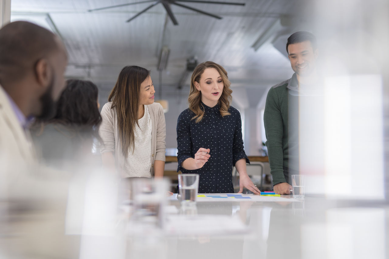Team meeting with workers involving brainstorm (istock-1037300188)

