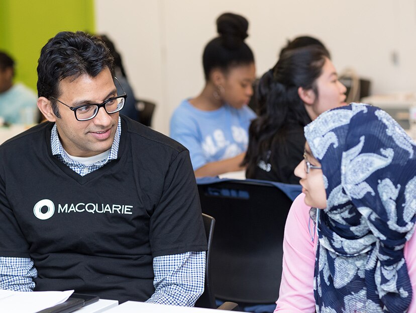 Macquarie employee mentors a young person