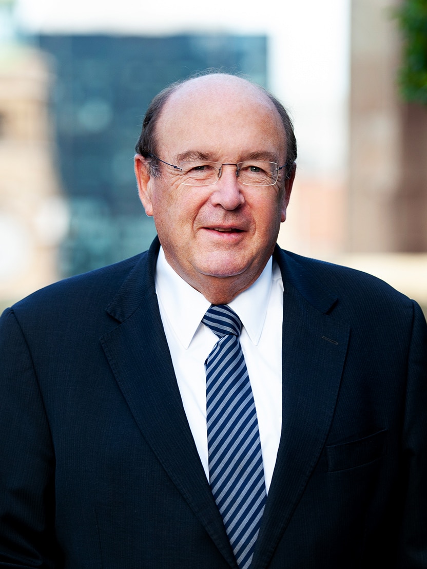Headshot of Peter Warne, Independent Chairman, Macquarie Group Board of Directors
