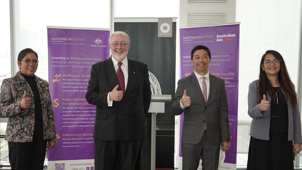 Macquarie-Investing in Women RISE Fund Launch with InBEST and FSSI representatives, Australian Ambassador to the Philippines and Macquarie Staff.